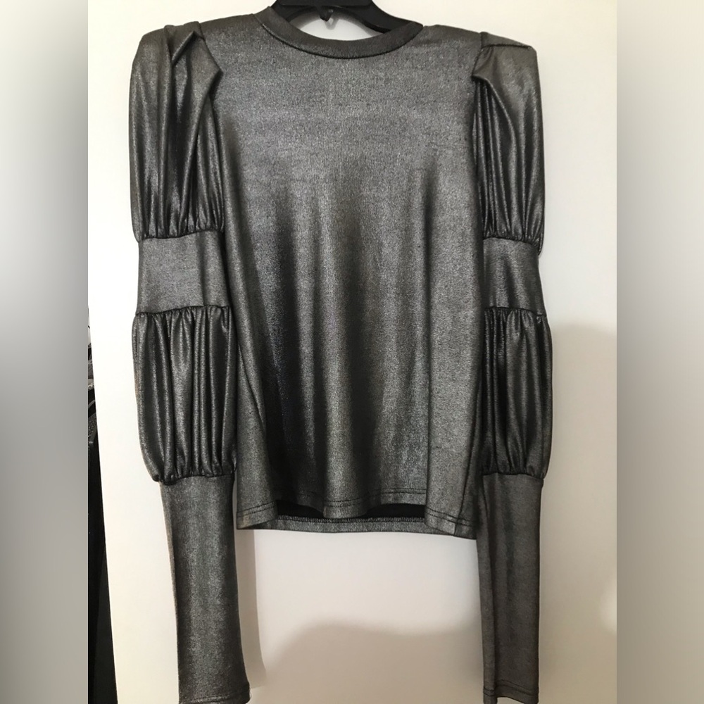 Brand new top.